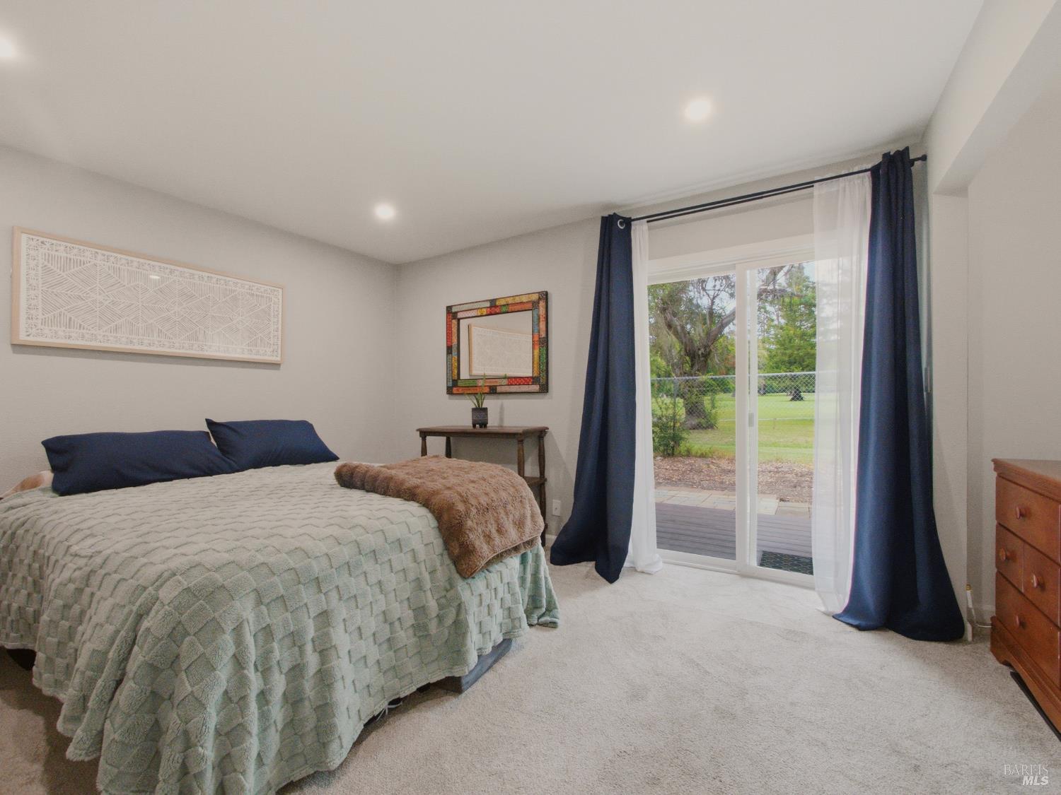 2984 Yulupa Avenue Santa Rosa, CA 95405 - Photo 15 of 28