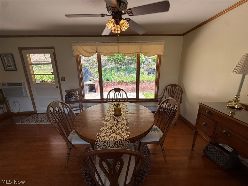 6145 Wolf Run Road Southeast Dennison, OH 44621 - Photo 10 of 45