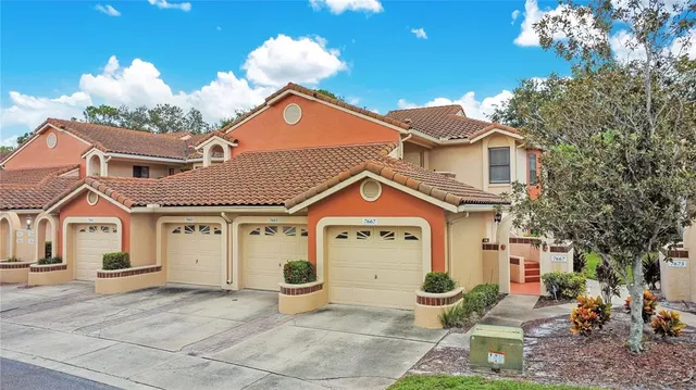 $329,999 | 7667 Sugar Bend Drive, Unit 7667, Orlando, FL 32819