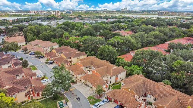 $329,999 | 7667 Sugar Bend Drive, Unit 7667, Orlando, FL 32819