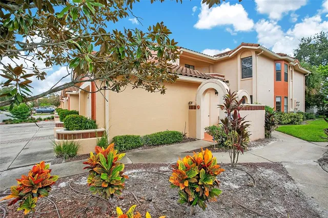 $329,999 | 7667 Sugar Bend Drive, Unit 7667, Orlando, FL 32819