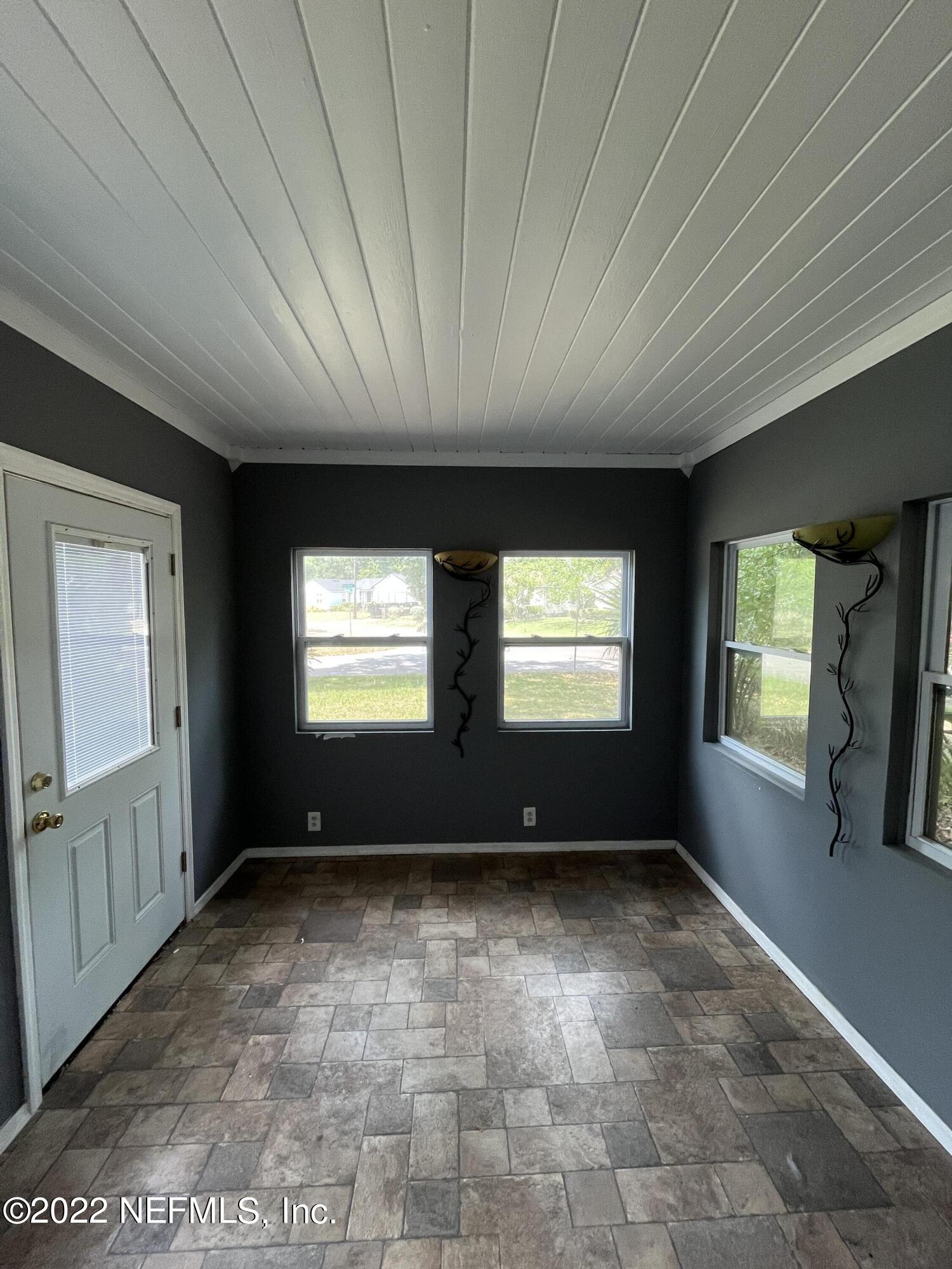 4752 Myrtlewood Road Jacksonville, FL 32210 - Photo 11 of 18 Florida Room