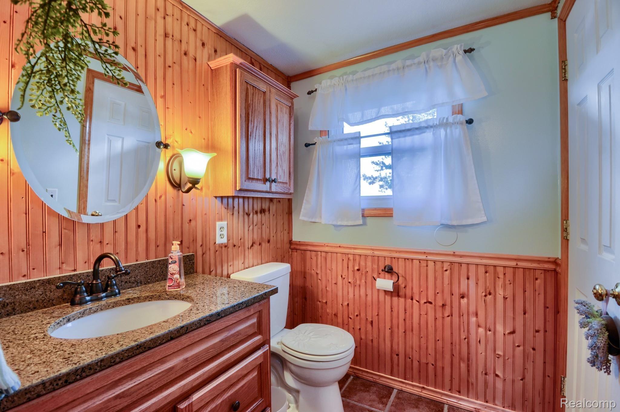 6430 Lyons Road Imlay City, MI 48444 - Photo 7 of 57 SD3_1597-HDR(5).jpg