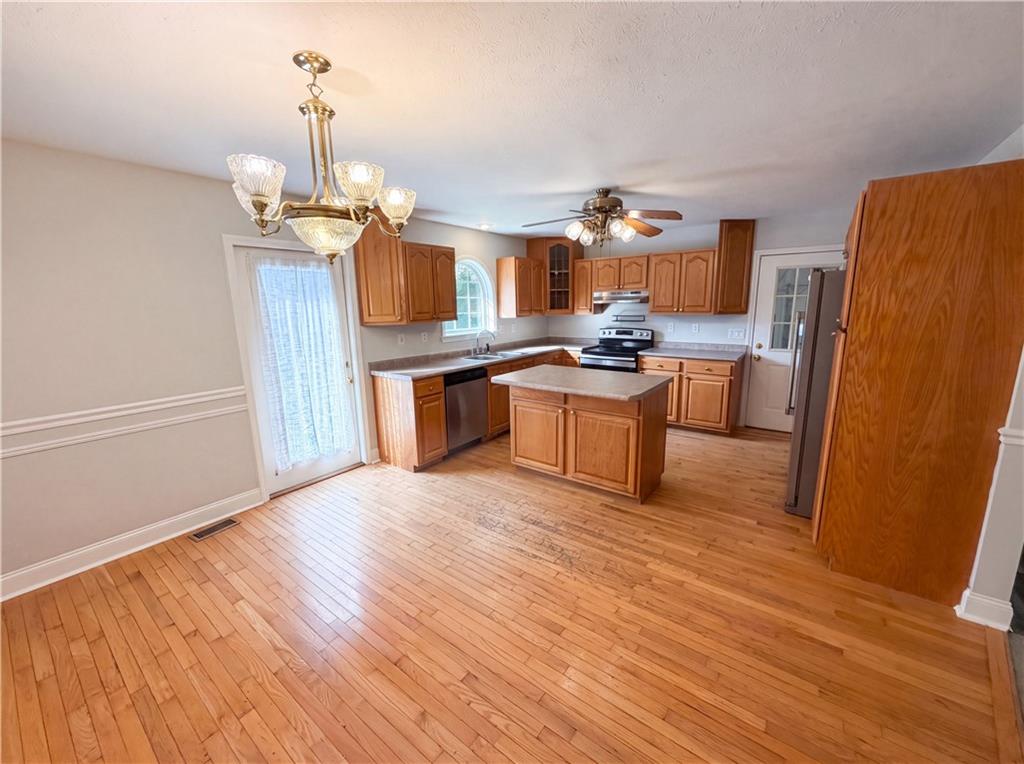 98 East B Road Cleveland, GA 30528 - Photo 2 of 67 Gallery Image 2