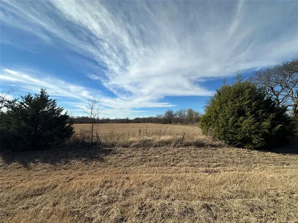 $200,000 | 0 Farm Market 1567 Como Tx 75431, Como, TX 75431