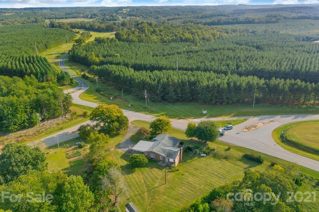 5000 Polkville Road Lawndale, NC 28090 - Photo 7 of 43 Gallery Image 7