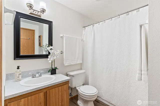 $272,000 | 11424 Southeast 257th Place, Unit F307, Kent, WA 98030