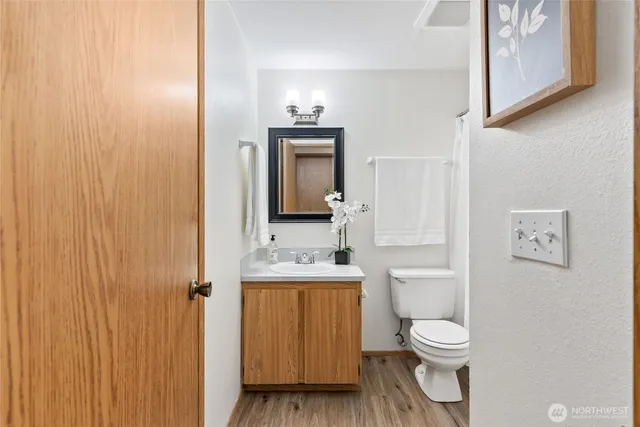 $272,000 | 11424 Southeast 257th Place, Unit F307, Kent, WA 98030