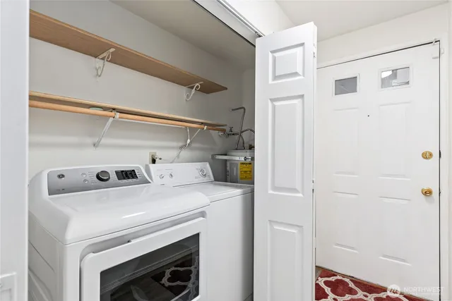 $272,000 | 11424 Southeast 257th Place, Unit F307, Kent, WA 98030