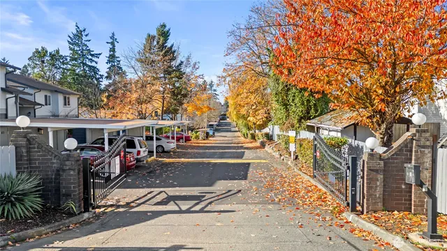 $272,000 | 11424 Southeast 257th Place, Unit F307, Kent, WA 98030