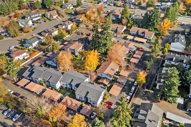 $272,000 | 11424 Southeast 257th Place, Unit F307, Kent, WA 98030