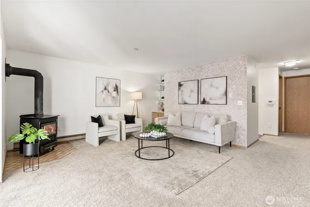 $272,000 | 11424 Southeast 257th Place, Unit F307, Kent, WA 98030