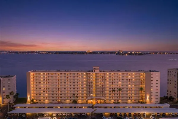 $227,000 | 5980 Shore Boulevard South, Unit 207, Gulfport, FL 33707