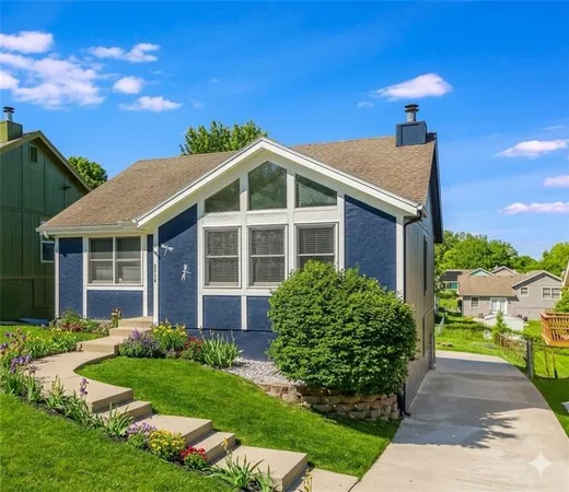 $319,900 | 6248 North Mercier Street, Kansas City, MO 64118