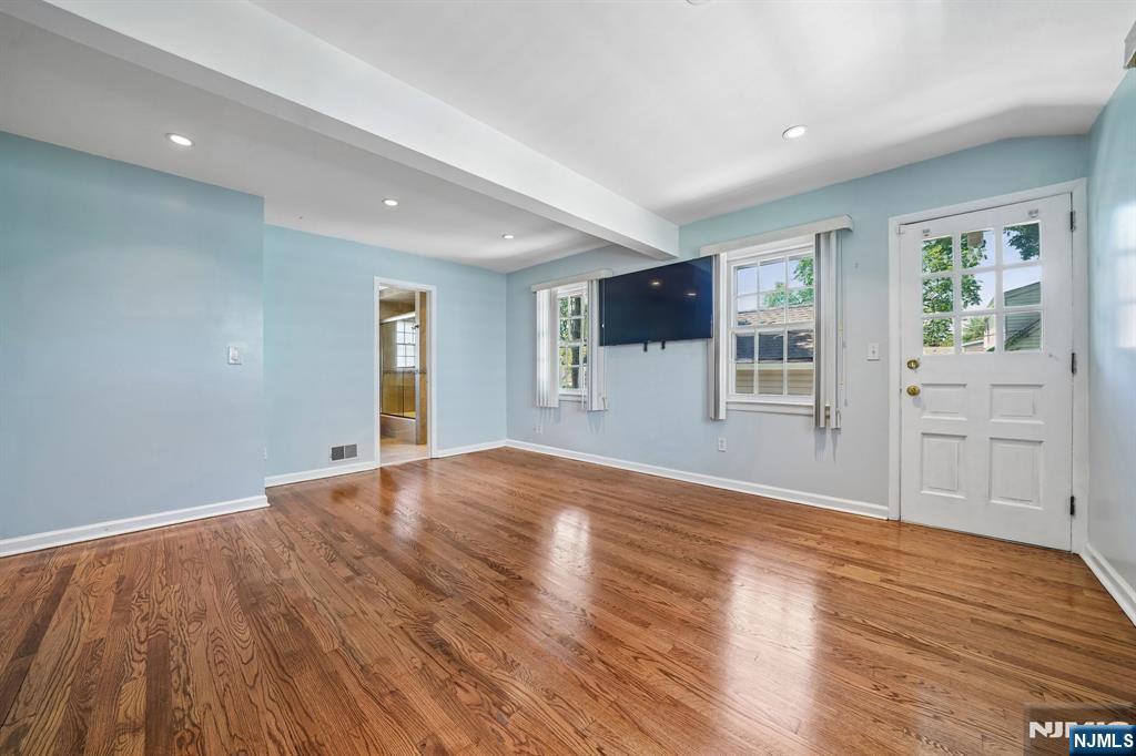428 Fairfield Avenue Ridgewood, NJ 07450 - Photo 11 of 37