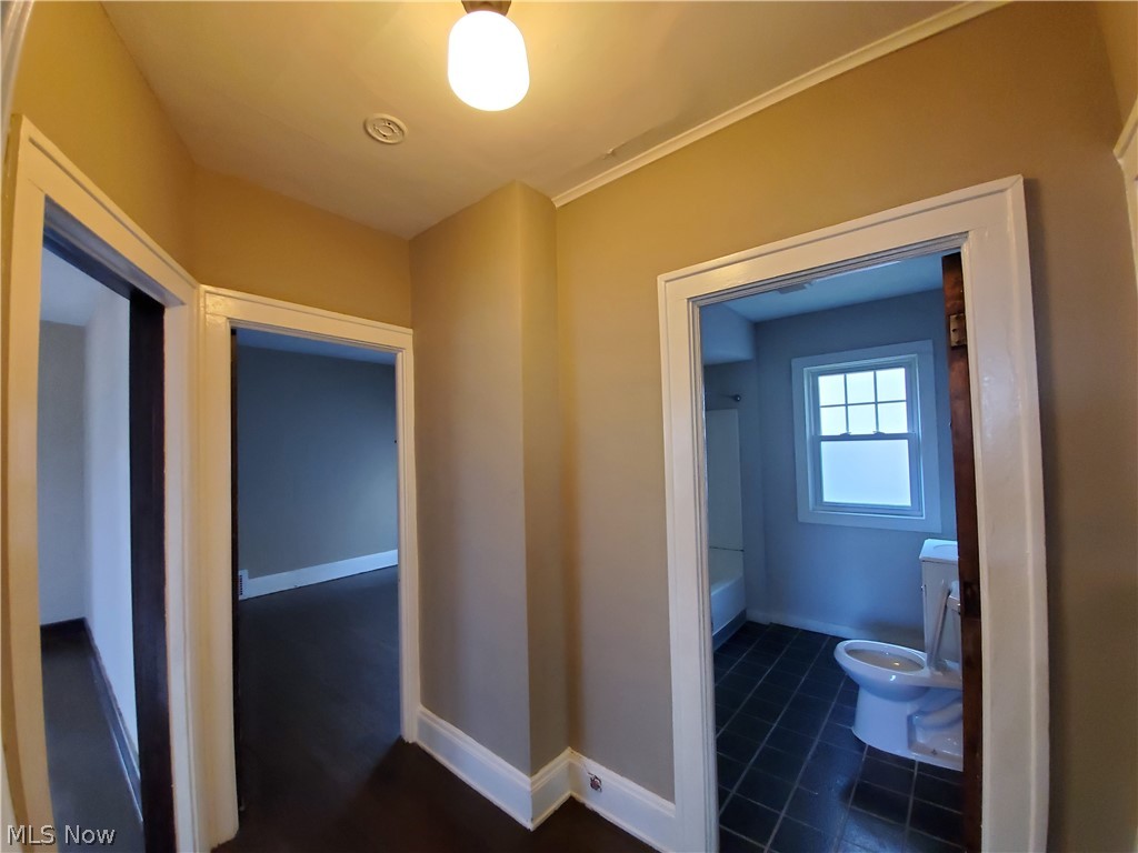1632 Eddington Road Cleveland, OH 44118 - Photo 8 of 14 Gallery Image 8