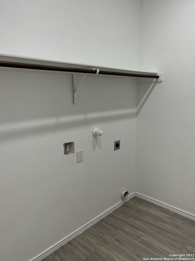 2164 Griffith Drive Seguin, TX 78155 - Photo 13 of 21 a view of small space