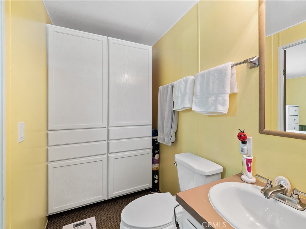 6728 Juniper Road Phelan, CA 92371 - Photo 15 of 32