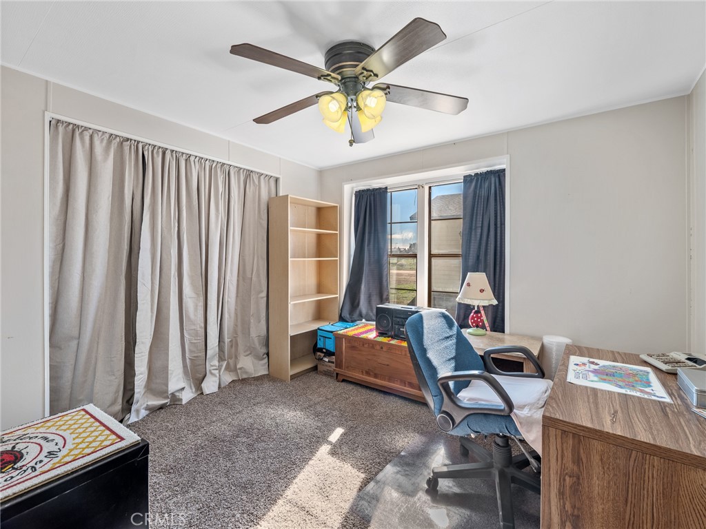 6728 Juniper Road Phelan, CA 92371 - Photo 18 of 32