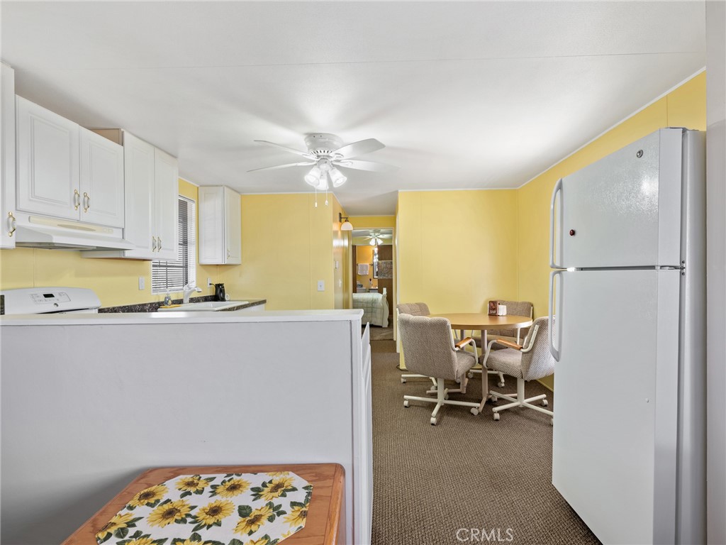 6728 Juniper Road Phelan, CA 92371 - Photo 7 of 32