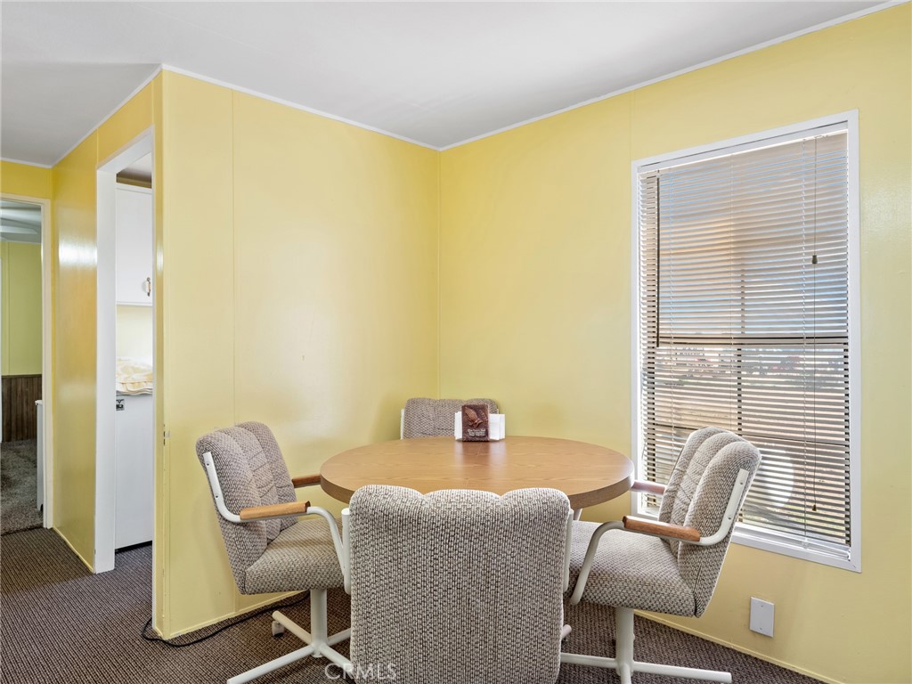 6728 Juniper Road Phelan, CA 92371 - Photo 8 of 32