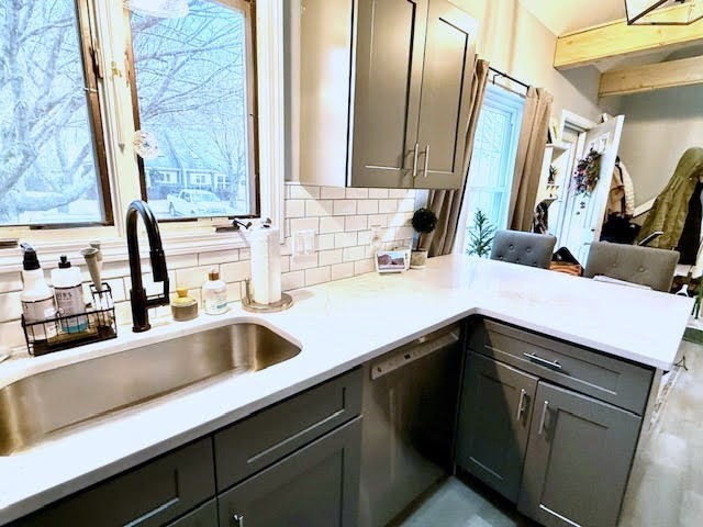 15 Schofield Road, Unit 15 Kingston, MA 02364 - Photo 3 of 18 Gallery Image 3