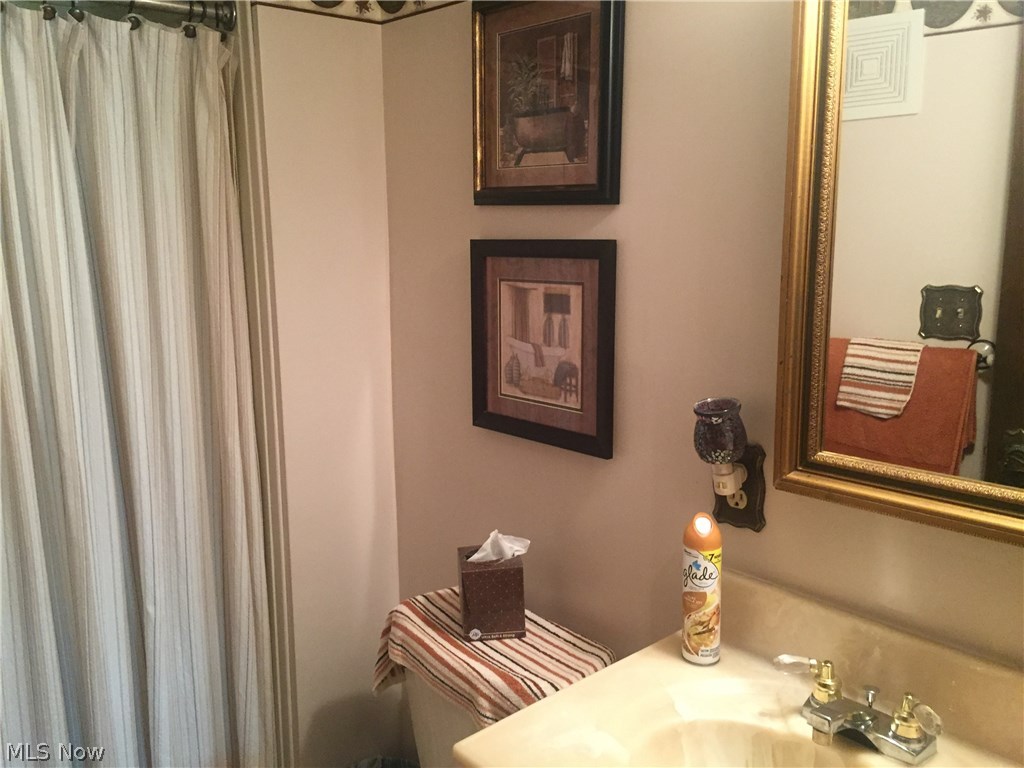 3920 Greentree Road Stow, OH 44224 - Photo 24 of 35 Gallery Image 24