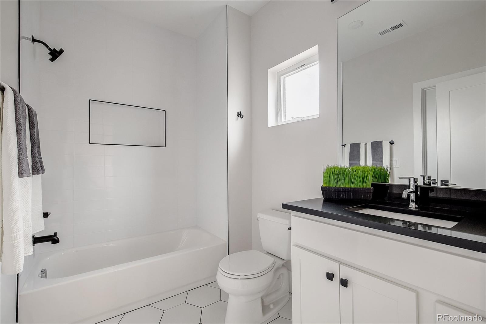 5230 Raleigh Street Denver, CO 80212 - Photo 17 of 28 Gallery Image 17