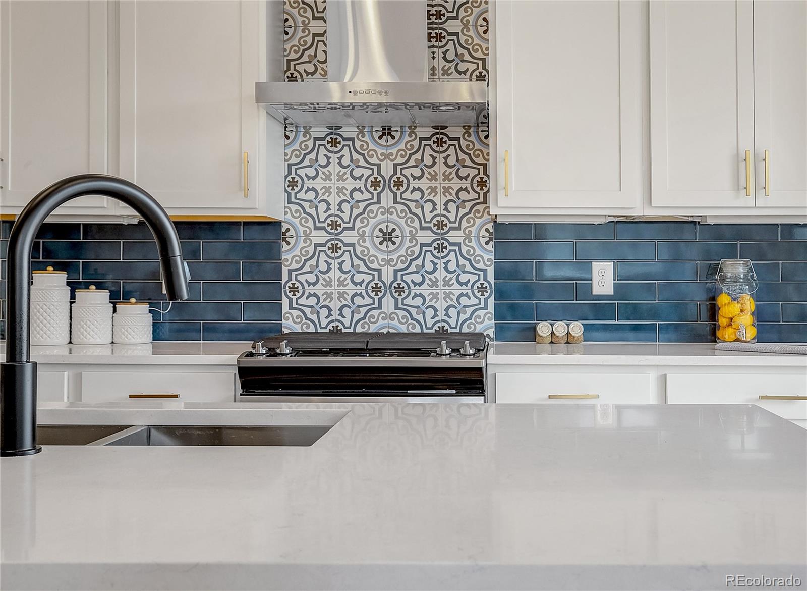 5230 Raleigh Street Denver, CO 80212 - Photo 4 of 28 Gallery Image 4