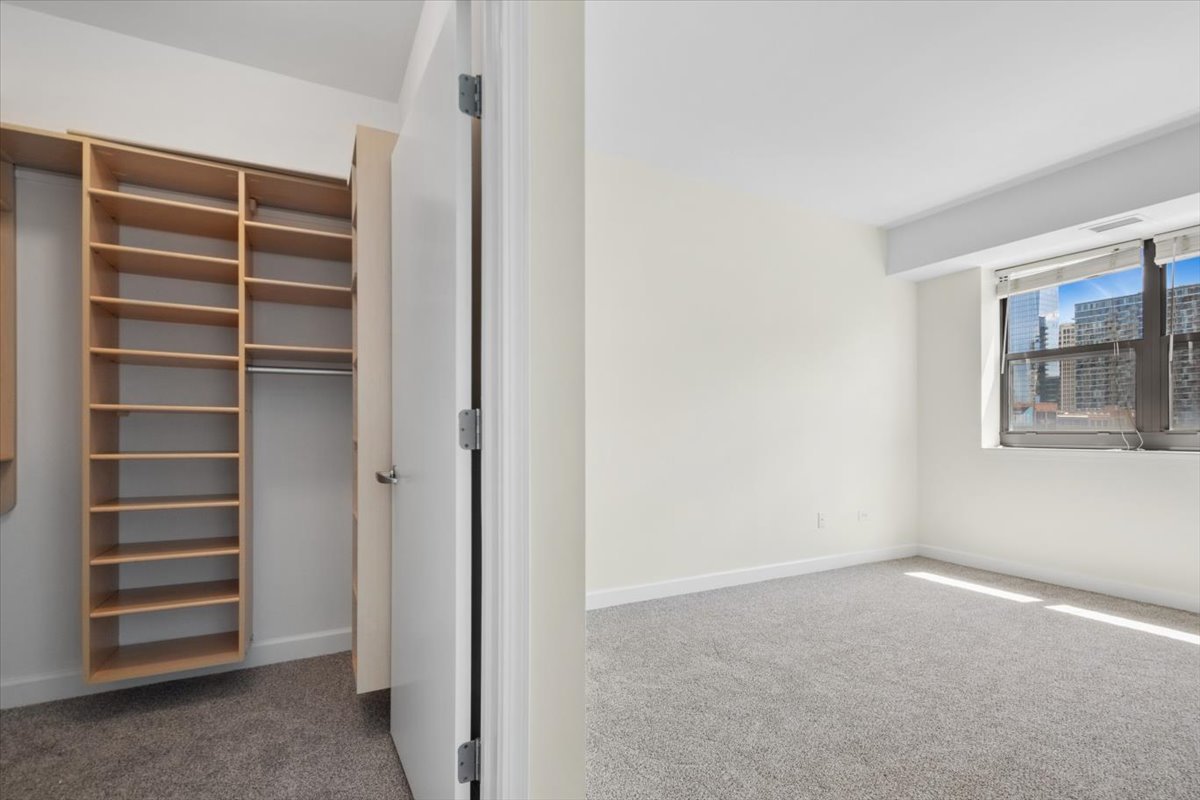 1133 South State Street, Unit 604 Chicago, IL 60605 - Photo 12 of 21