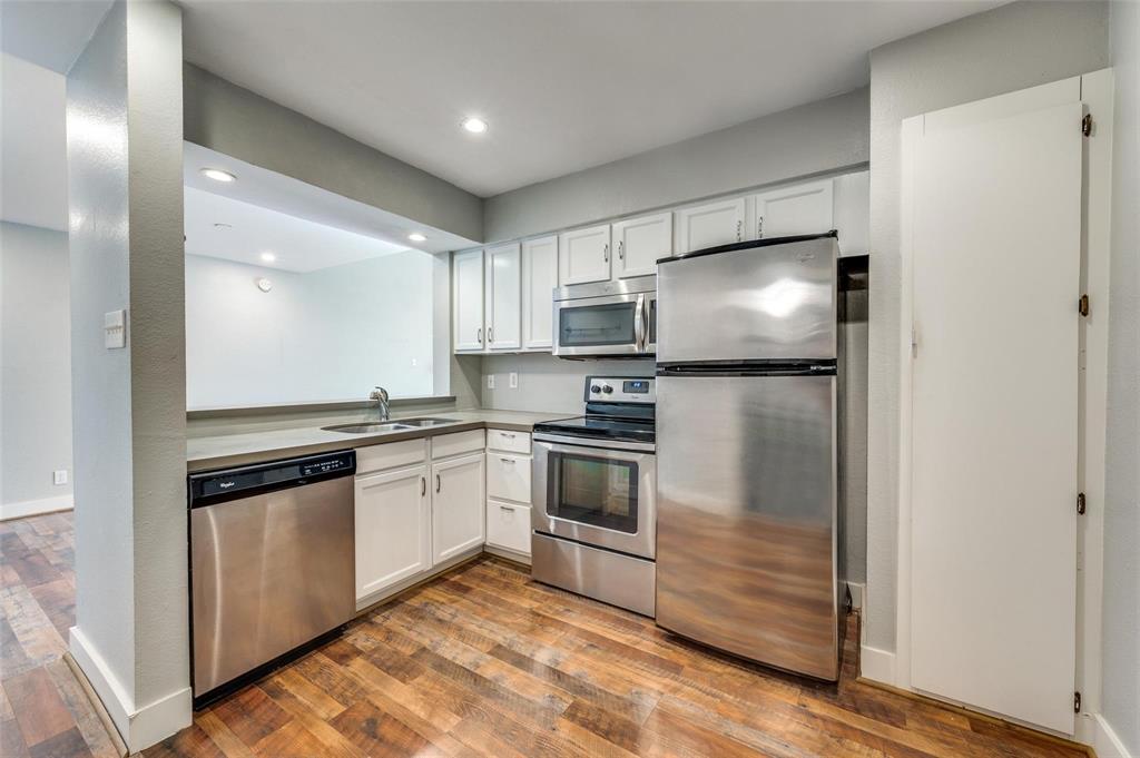 4777 Cedar Springs Road, Unit 8M Dallas, TX 75219 - Photo 6 of 20