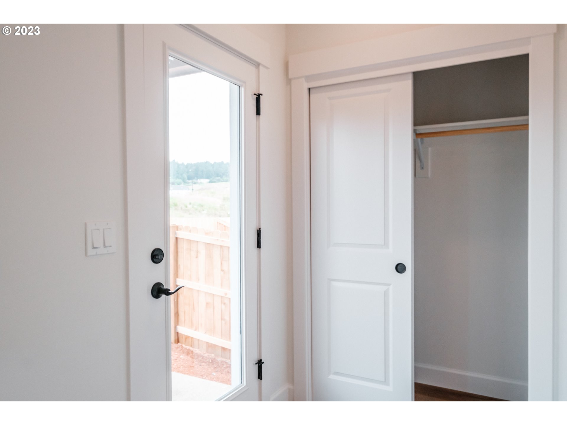 12363 Southwest Strobel Road Beaverton, OR 97007 - Photo 22 of 42 Gallery Image 22