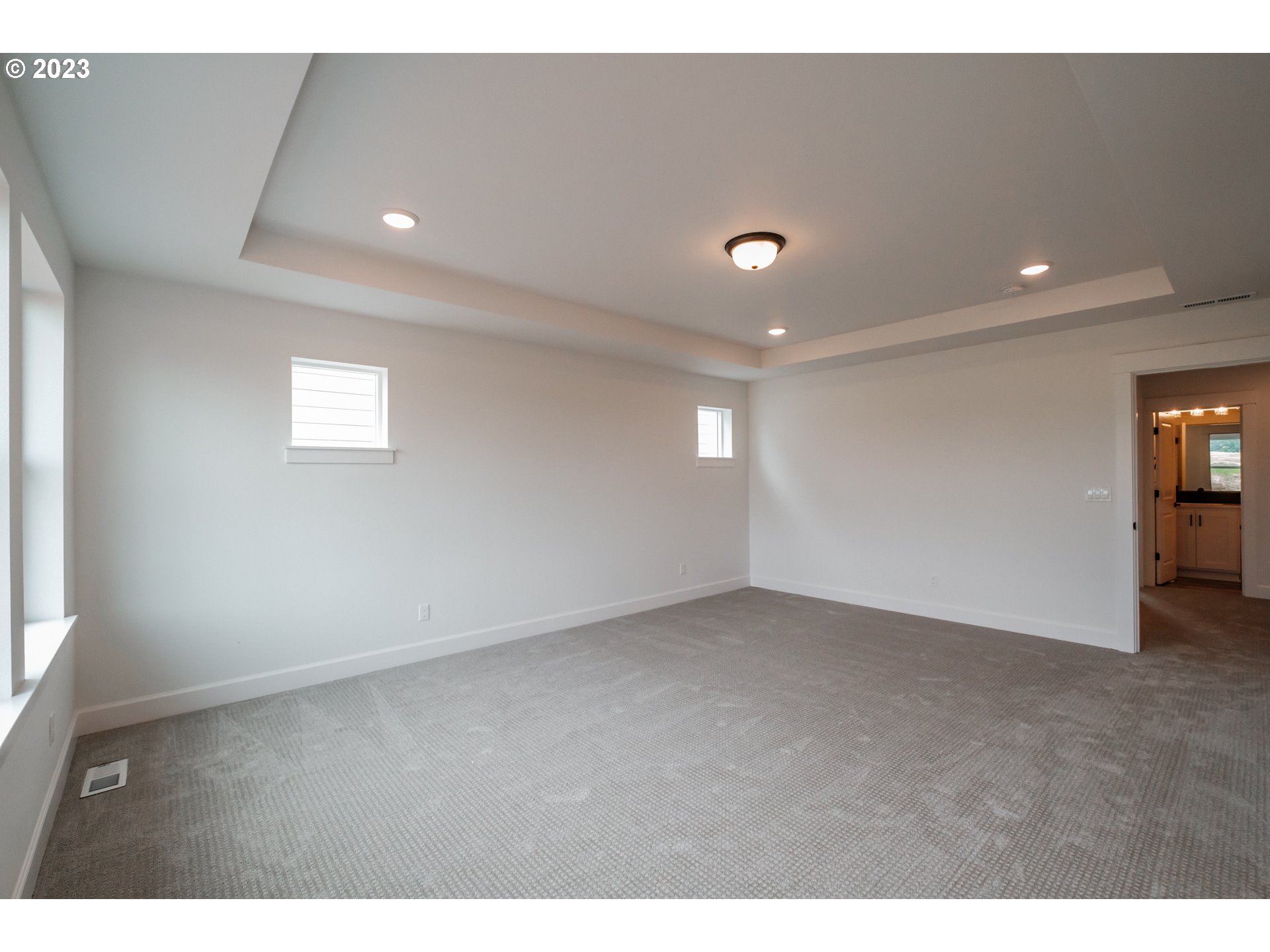 12363 Southwest Strobel Road Beaverton, OR 97007 - Photo 29 of 42 Gallery Image 29