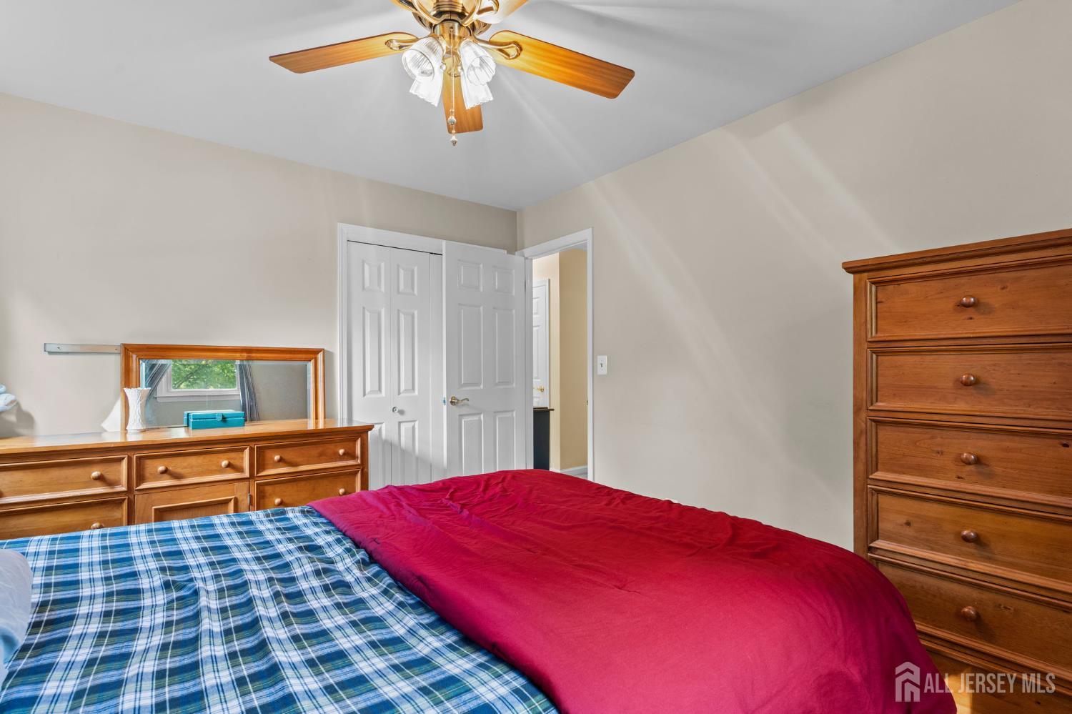 95 Milltown Road Bridgewater, NJ 08807 - Photo 17 of 42 Gallery Image 17