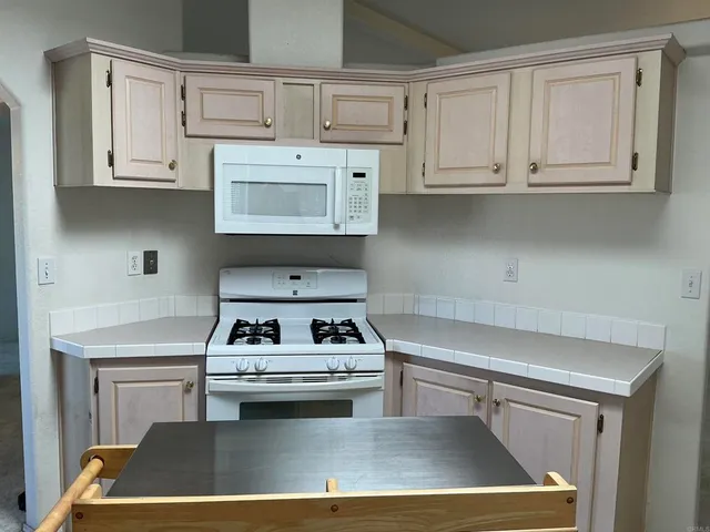 $397,777 | 525 West El Norte Parkway, Unit 127, Escondido, CA 92026