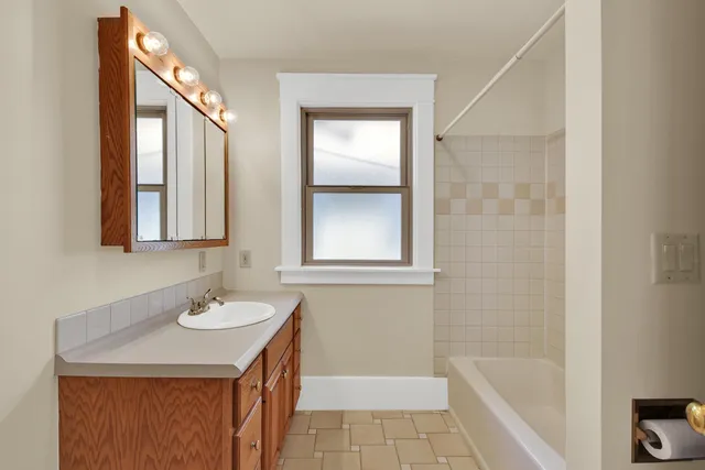 $230,000 | 426 Park Avenue, Sheboygan, WI 53081