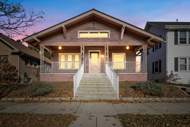 $230,000 | 426 Park Avenue, Sheboygan, WI 53081