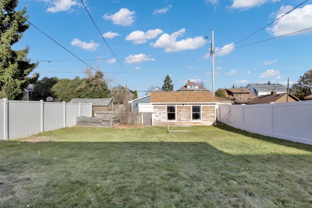 $230,000 | 426 Park Avenue, Sheboygan, WI 53081