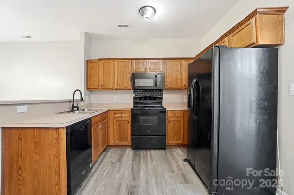 $264,800 | 4944 Kotlik Drive, Charlotte, NC 28269