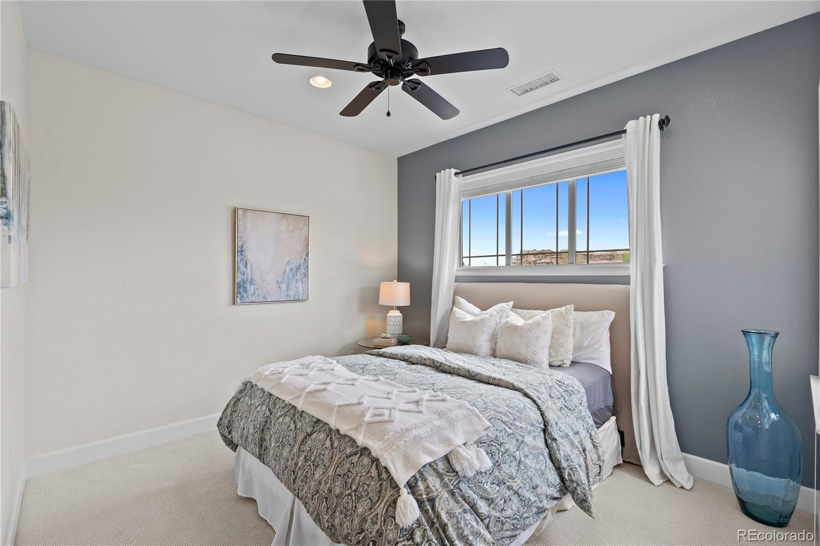 10872 Greycliffe Way Highlands Ranch, CO 80126 - Photo 22 of 32