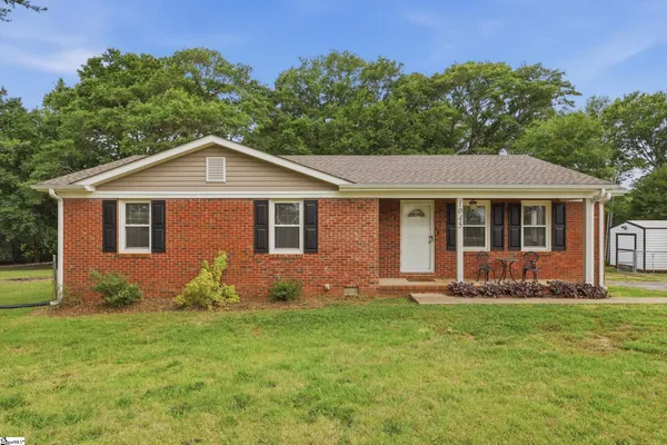 $225,000 | 1045 Knollwood Acres Road, Boiling Springs, SC 29316
