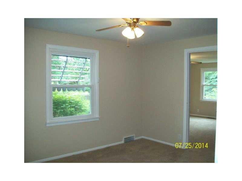 7650 Fall Creek Road Indianapolis, IN 46256 - Photo 8 of 10 Gallery Image 8