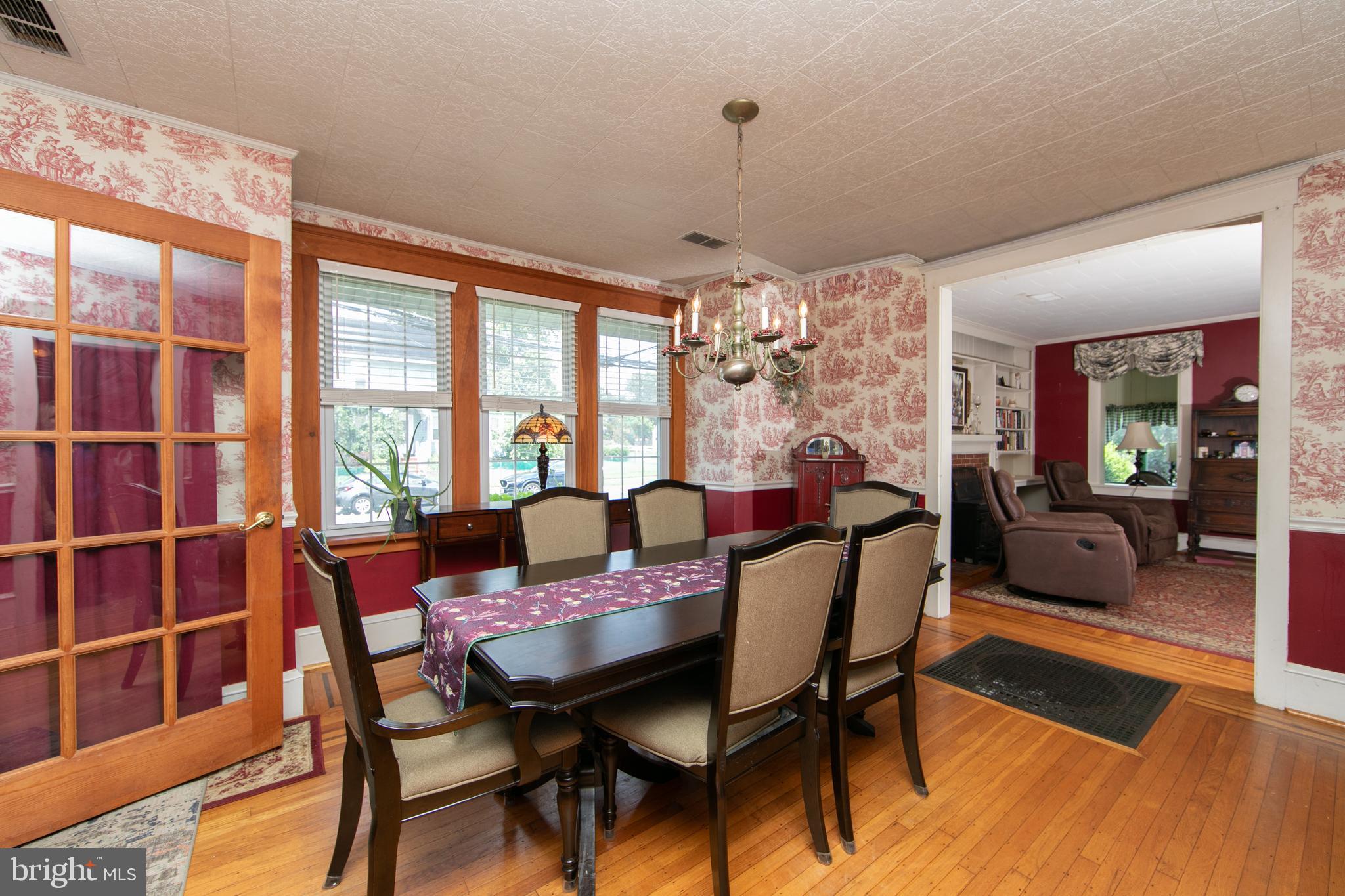 218 Warwick Road Magnolia, NJ 08049 - Photo 12 of 57 Gallery Image 12