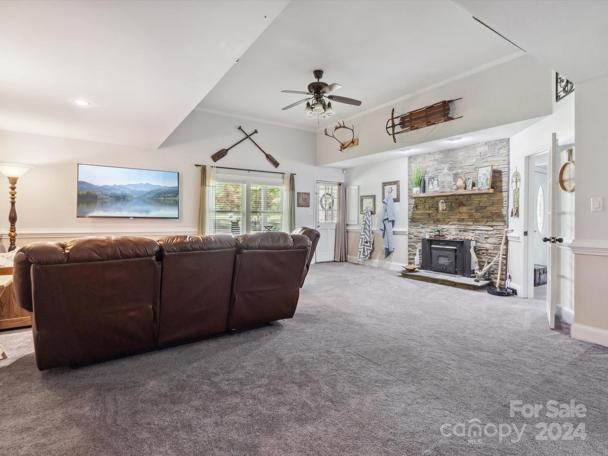 2805 Kingsburry Road Clover, SC 29710 - Photo 6 of 31 Gallery Image 6