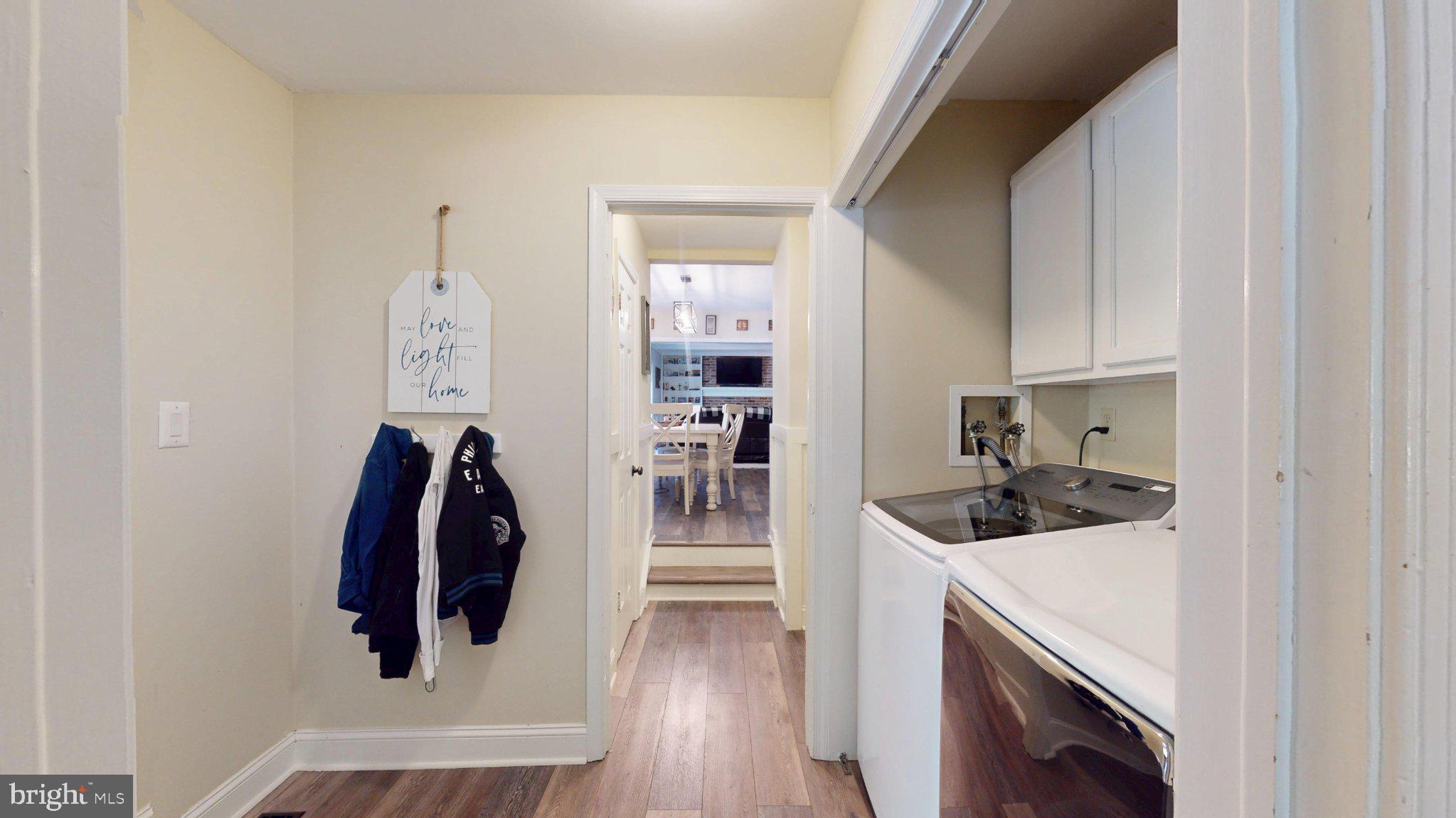 3 Colonial Court Medford, NJ 08055 - Photo 29 of 89 Bright and inviting hallway retreat.