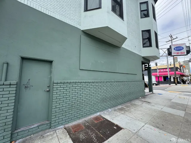 $3,882,971 | 2403 16th Street, San Francisco, CA 94110