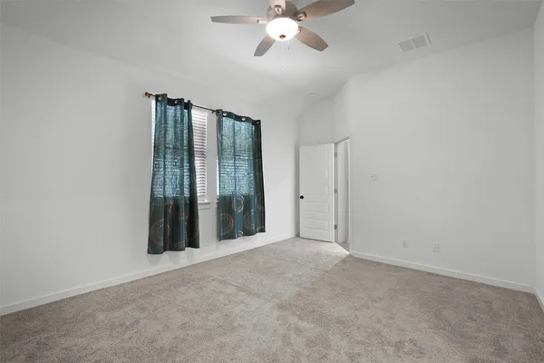 $1,998 | 172 Gullivers Drive, Elgin, TX 78621