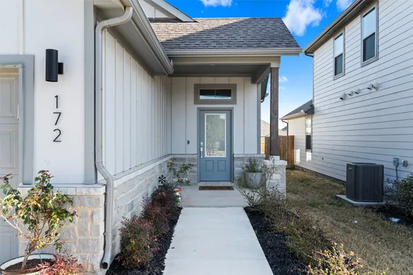 $1,998 | 172 Gullivers Drive, Elgin, TX 78621