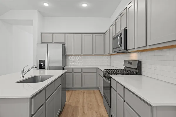 $1,998 | 172 Gullivers Drive, Elgin, TX 78621