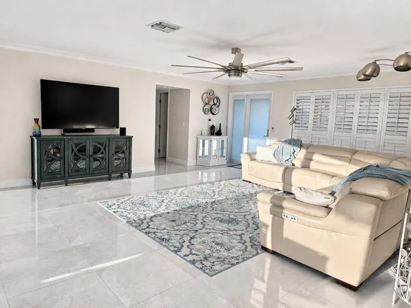 $2,300,000 | 3910 Northeast 26th Avenue, Lighthouse Point, FL 33064